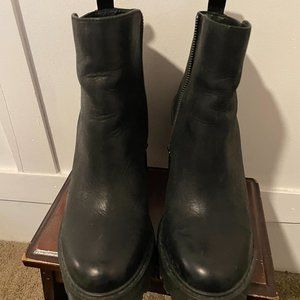 MAGDALENA WOMEN'S LEATHER HEELED CHELSEA BOOTS